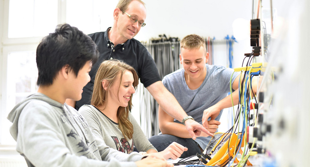 Документы для Ausbildung в Германии 2026 — полный список для русскоязычных